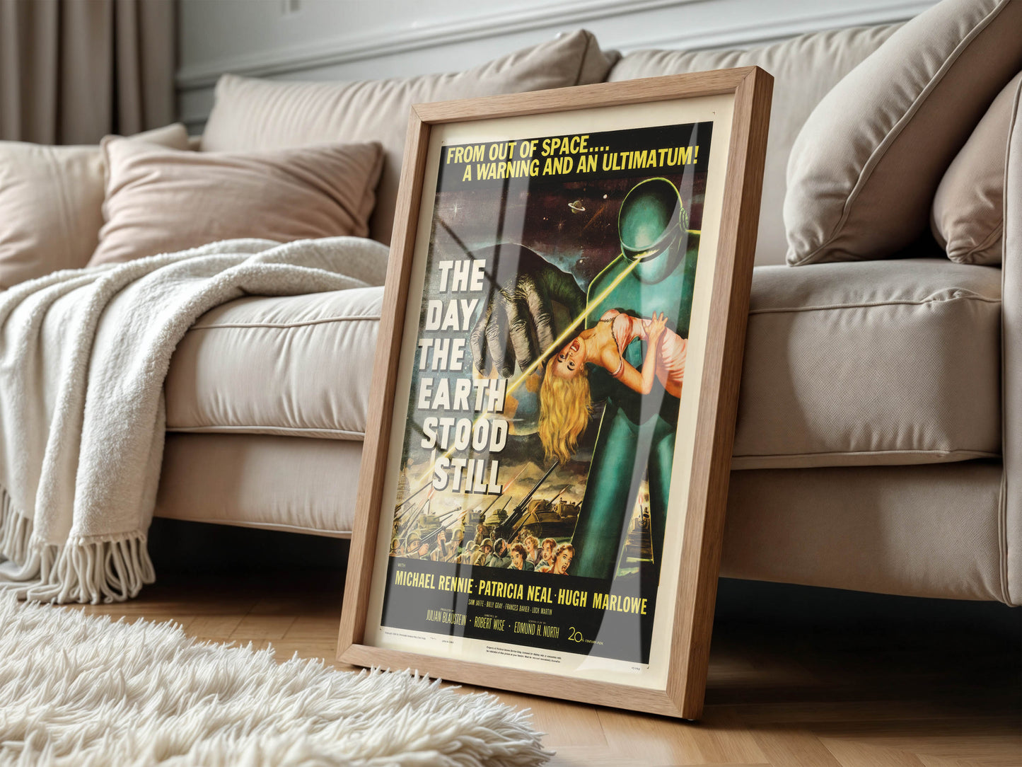 The Day the Earth Stood Still 1951 Movie Poster. Iconic!